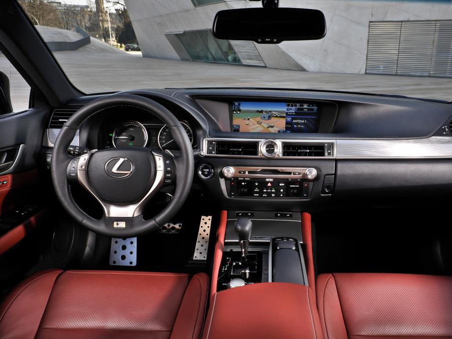  Lexus GS450h F-Sport 2012 года  (EU) (фото 4 из 14)